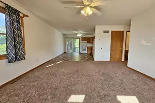 647 N Calumet Rd, Chesterton, IN 46304 - Photo 13