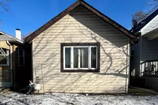 4333 Torrence Ave, Hammond, IN 46327 - Photo 1