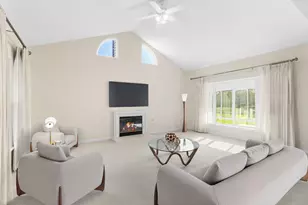 8951 Norris Dr, Hobart, IN 46342 - Photo 3