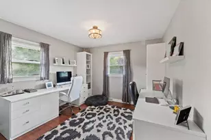 1235 Woodhollow Ct, Schererville, IN 46375 - Photo 17