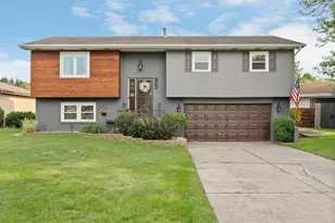 1235 Woodhollow Ct, Schererville, IN 46375 - Photo 1