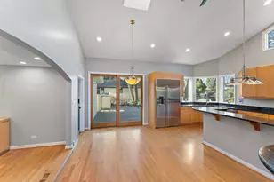 1841 Lambert Ln, Munster, IN 46321 - Photo 11