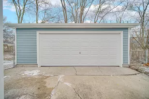 436 E 47th Pl, Gary, IN 46409 - Photo 15