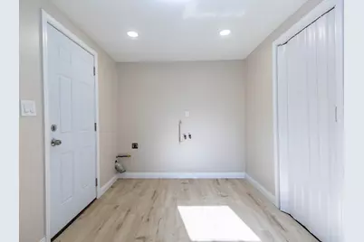 8406 Ellsworth Court, Merrillville, IN 46410 - Photo 23