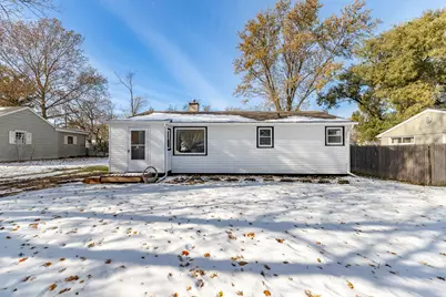 8406 Ellsworth Court, Merrillville, IN 46410 - Photo 3