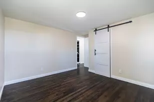 8406 Ellsworth Ct, Merrillville, IN 46410 - Photo 35