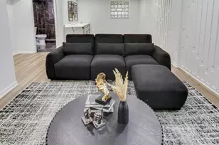 1124 Clinton St, Gary, IN 46406 - Photo 35