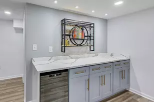 1124 Clinton St, Gary, IN 46406 - Photo 37