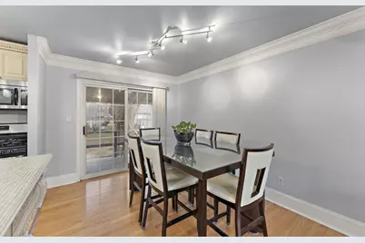 919 W 69th Place, Merrillville, IN 46410 - Photo 5