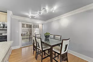 919 W 69th Pl, Merrillville, IN 46410 - Photo 5