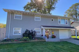 919 W 69th Pl, Merrillville, IN 46410 - Photo 21