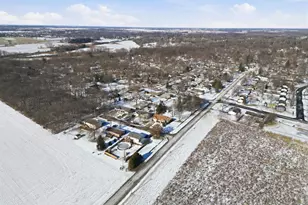 1325 Wildwood Dr, Lowell, IN 46356 - Photo 33