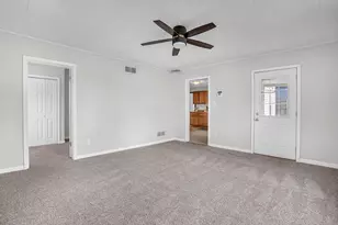 105 E Bates St, Hebron, IN 46341 - Photo 9