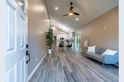 2290 Newton Street, Lake Station, IN 46405 - Photo 7