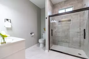 2290 Newton St, Lake Station, IN 46405 - Photo 25