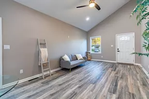 2290 Newton St, Lake Station, IN 46405 - Photo 9