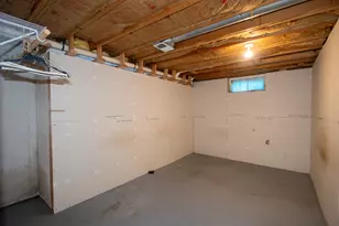 399 Conestoga Dr, Chesterton, IN 46304 - Photo 25