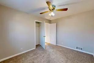 218 N Ash St, Hobart, IN 46342 - Photo 17