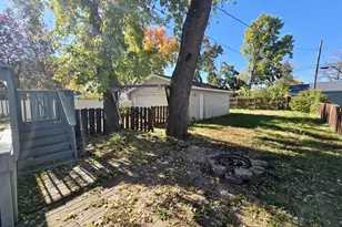 218 N Ash St, Hobart, IN 46342 - Photo 39