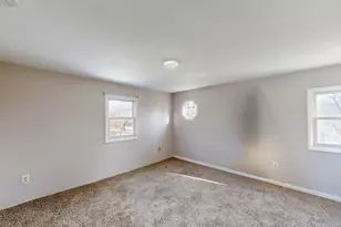 218 N Ash St, Hobart, IN 46342 - Photo 27