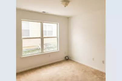 691 W 77th Avenue, Merrillville, IN 46410 - Photo 5