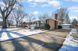 8228 Greenwood Ave, Munster, IN 46321 - Photo 21