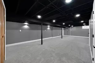 8228 Greenwood Ave, Munster, IN 46321 - Photo 15