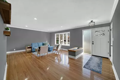 8228 Greenwood Avenue, Munster, IN 46321 - Photo 3