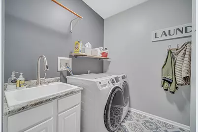 237 Azalea Drive, Hobart, IN 46342 - Photo 15