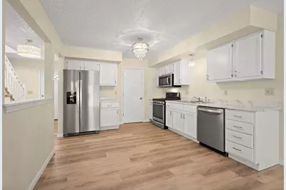 200 Summertree Drive, Westchester Township, IN 46304 - Photo 9