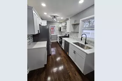 2100 W 2nd Avenue, Gary, IN 46404 - Photo 5