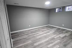 2100 W 2nd Ave, Gary, IN 46404 - Photo 17