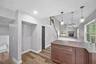 564 W 250 S, Hebron, IN 46341 - Photo 13