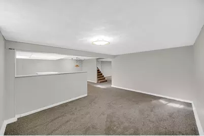 326 S Lasalle Street, Hobart, IN 46342 - Photo 7