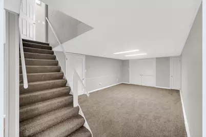 326 S Lasalle Street, Hobart, IN 46342 - Photo 21