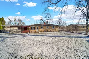 326 S Lasalle St, Hobart, IN 46342 - Photo 17