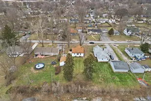 1017 W 63rd Ave, Merrillville, IN 46410 - Photo 23