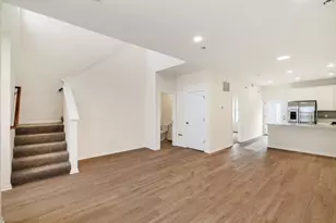 13089 Carolina St, Crown Point, IN 46307 - Photo 7