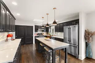 9280 Monix Dr, Saint John, IN 46373 - Photo 13