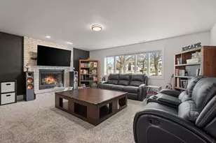 9280 Monix Dr, Saint John, IN 46373 - Photo 35