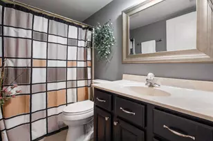 9280 Monix Dr, Saint John, IN 46373 - Photo 29