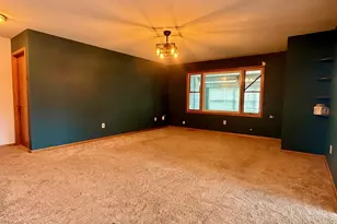 207 E Joliet St, Schererville, IN 46375 - Photo 7