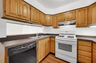 2114 Tupelo Ln, Chesterton, IN 46304 - Photo 9