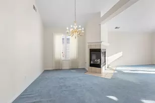 1513 Gleneagles Dr, Schererville, IN 46375 - Photo 5