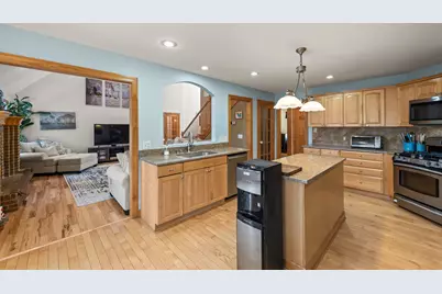 3102 Coachman Trail, Valparaiso, IN 46385 - Photo 9