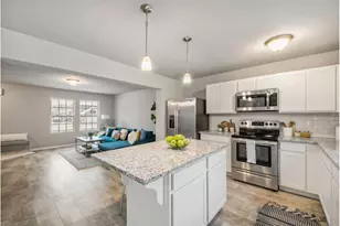 4520 W 78th Pl, Merrillville, IN 46410 - Photo 7