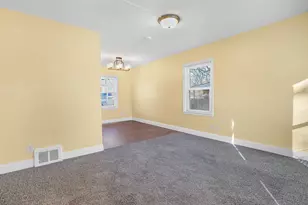 8206-8208 Highland Ln, Munster, IN 46321 - Photo 7