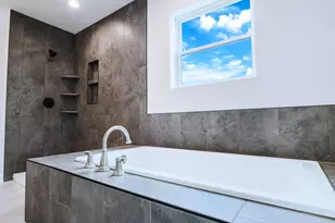 9905 Beacon Pointe Ln, Cedar Lake, IN 46303 - Photo 11