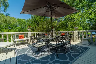 836 Royal Dublin Ln, Dyer, IN 46311 - Photo 7