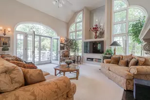 836 Royal Dublin Ln, Dyer, IN 46311 - Photo 21